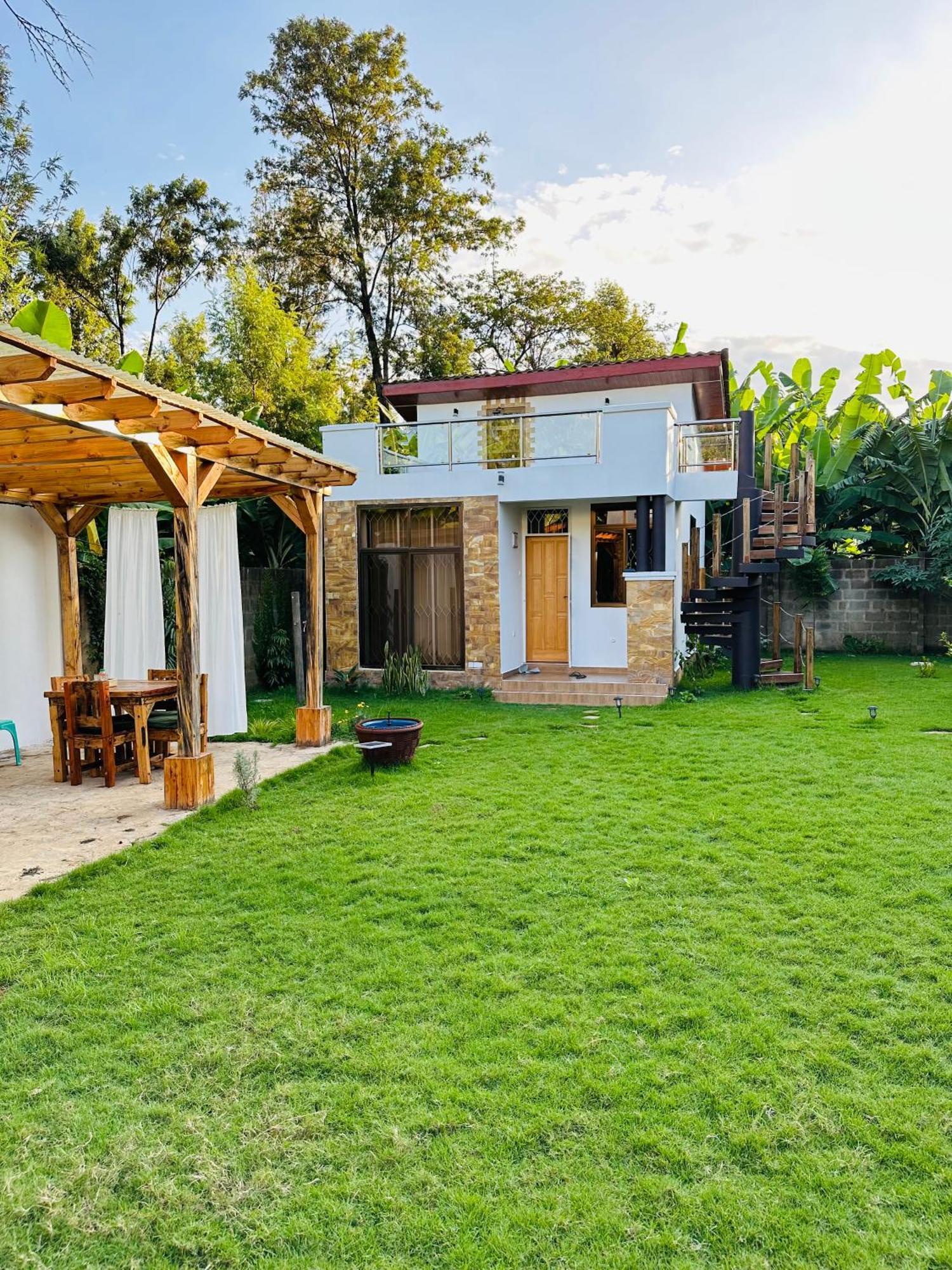 Appartement Tiny House With Amazing View à Arusha Extérieur photo